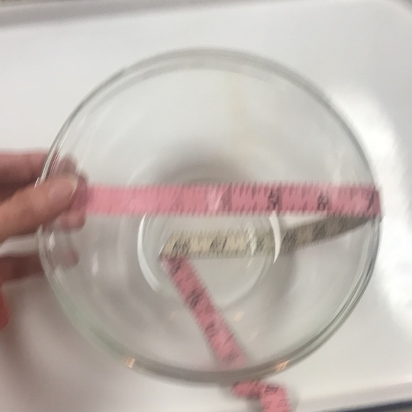 Set of Anchor Hocking Mixing Bowls - Picture 7 of 11